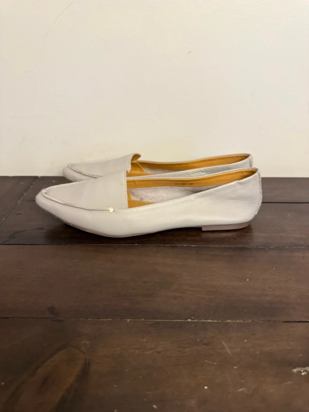 J.Crew Gray Pointed Toe Leather Loafers Flats Women’s Size 5.5 Minimalist